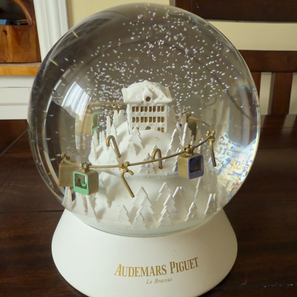 Rare New Audemars Piguet 150Y Anniversary Snow Globe Christmas - Picture 1 of 7